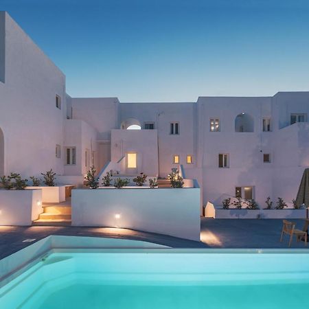 Voca Hotel & Suites Kamari  Exterior photo