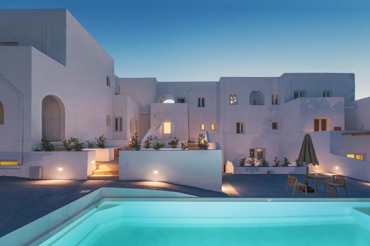 Voca Hotel & Suites Kamari  Exterior photo
